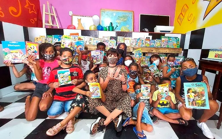 Crianças atendidas pela instituicao ame mais